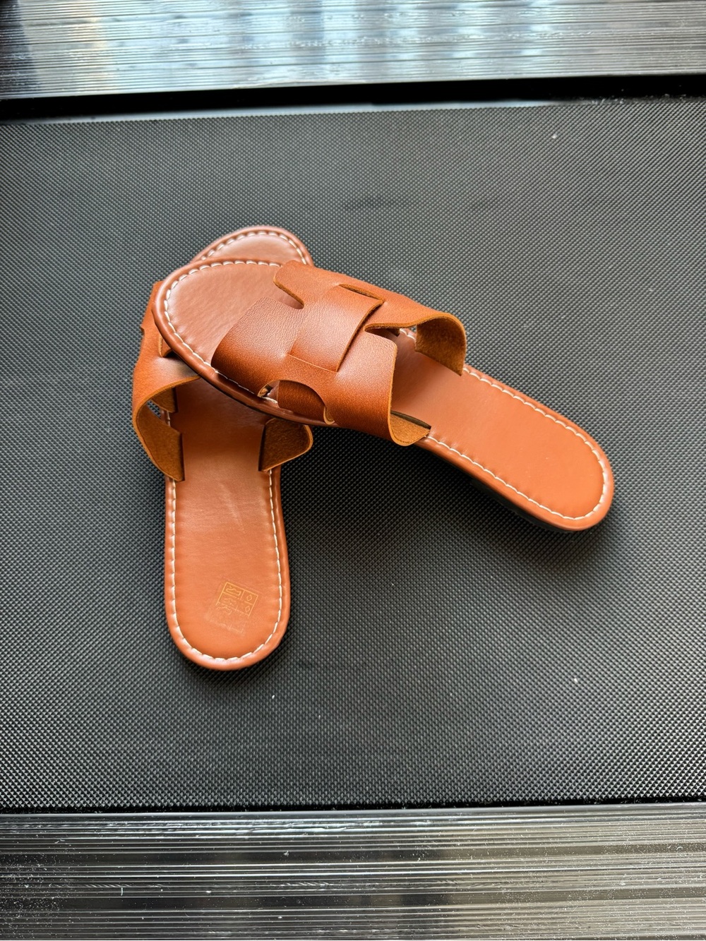 Women’s Tan Leather Slide Sandals — Casual Comfort EU38